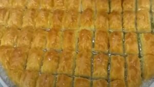 Osmanli Fistikli Baklava Tarifi.jpg