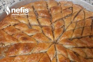 1665239089 Ev Yapimi Baklava.jpg