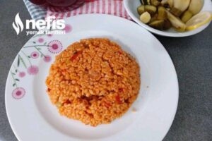 1665837039 Sebzeli Bulgur Pilavi Mukemmel Tarif.jpg