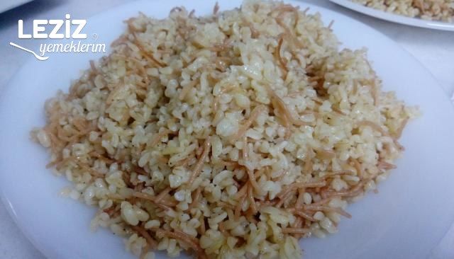 Bulgur Pilavi Ve Eriste.jpg