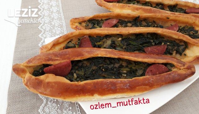 Ispanakli Pide En Sevdigim Yemek.jpg