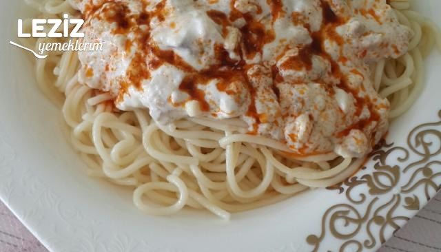 Kizarmis Patlican Soslu Spagetti En Sevdigim Yemekler.jpg