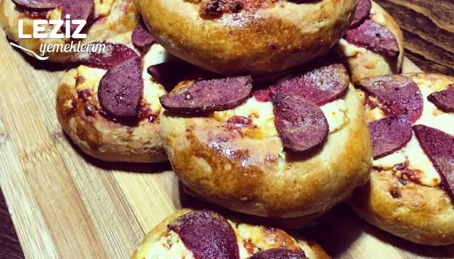 Mini Pizza Tarifi Favori Tariflerim.jpg