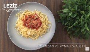 Parmesanli Kiymali Spagetti Videolu En Sevdigim Yemek.jpg