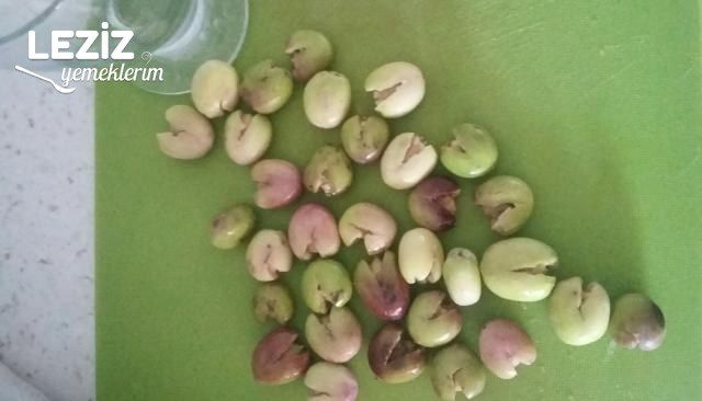 Salamura Yesil Zeytin Salamura En Sevdigim Yemek.jpg