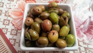 Yesil Zeytin Aromali En Sevdigim Yemekler.jpg