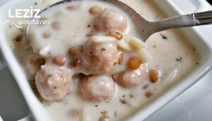 Yogurt Corbasi Ve Kofte Eriste.jpg